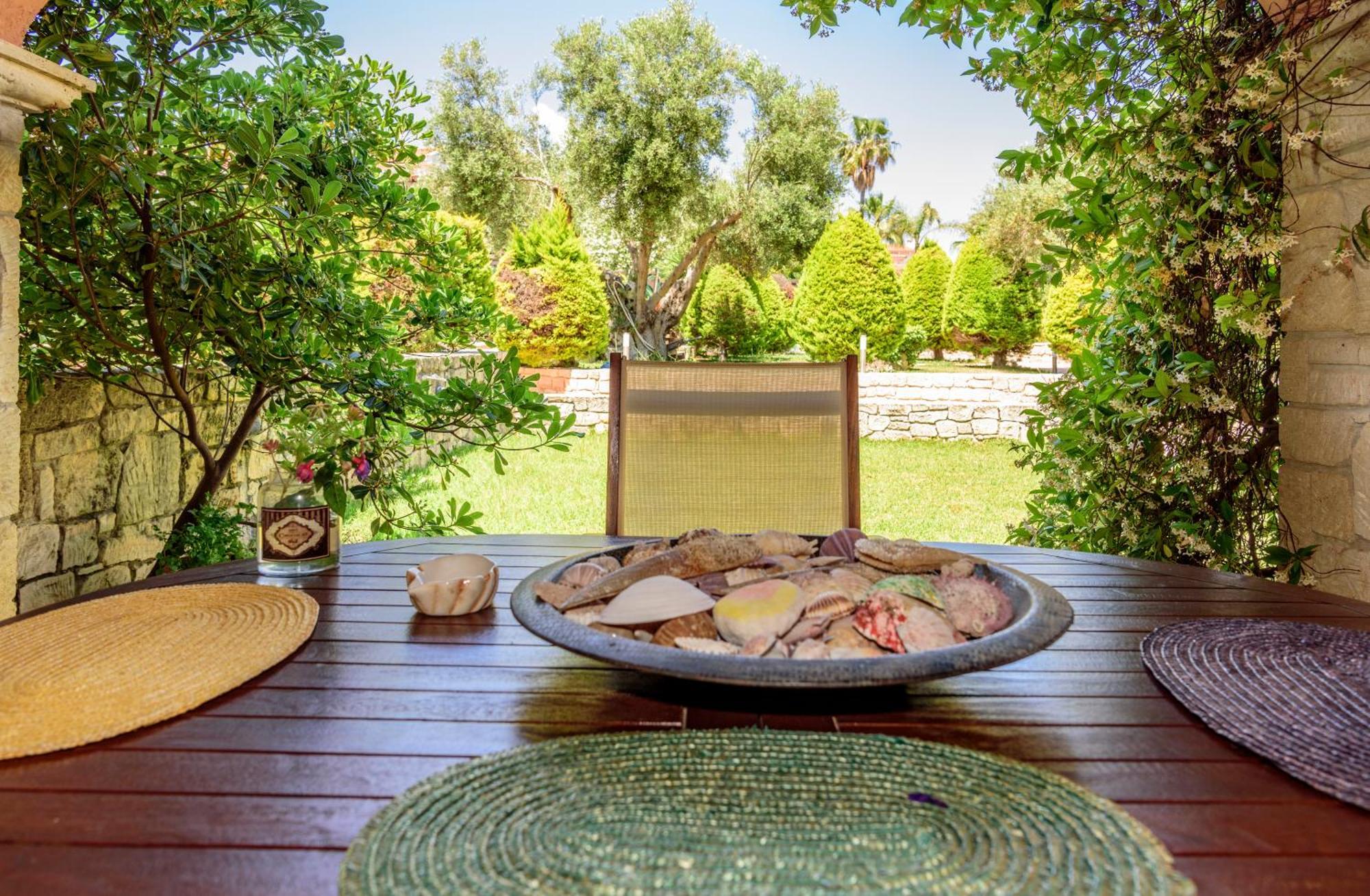 La Luna House Pefkochori Luaran gambar